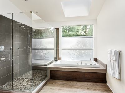 Spa-like Shower Enclosures